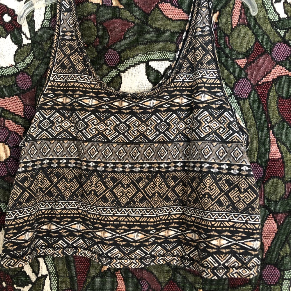 Crop tank top size XL